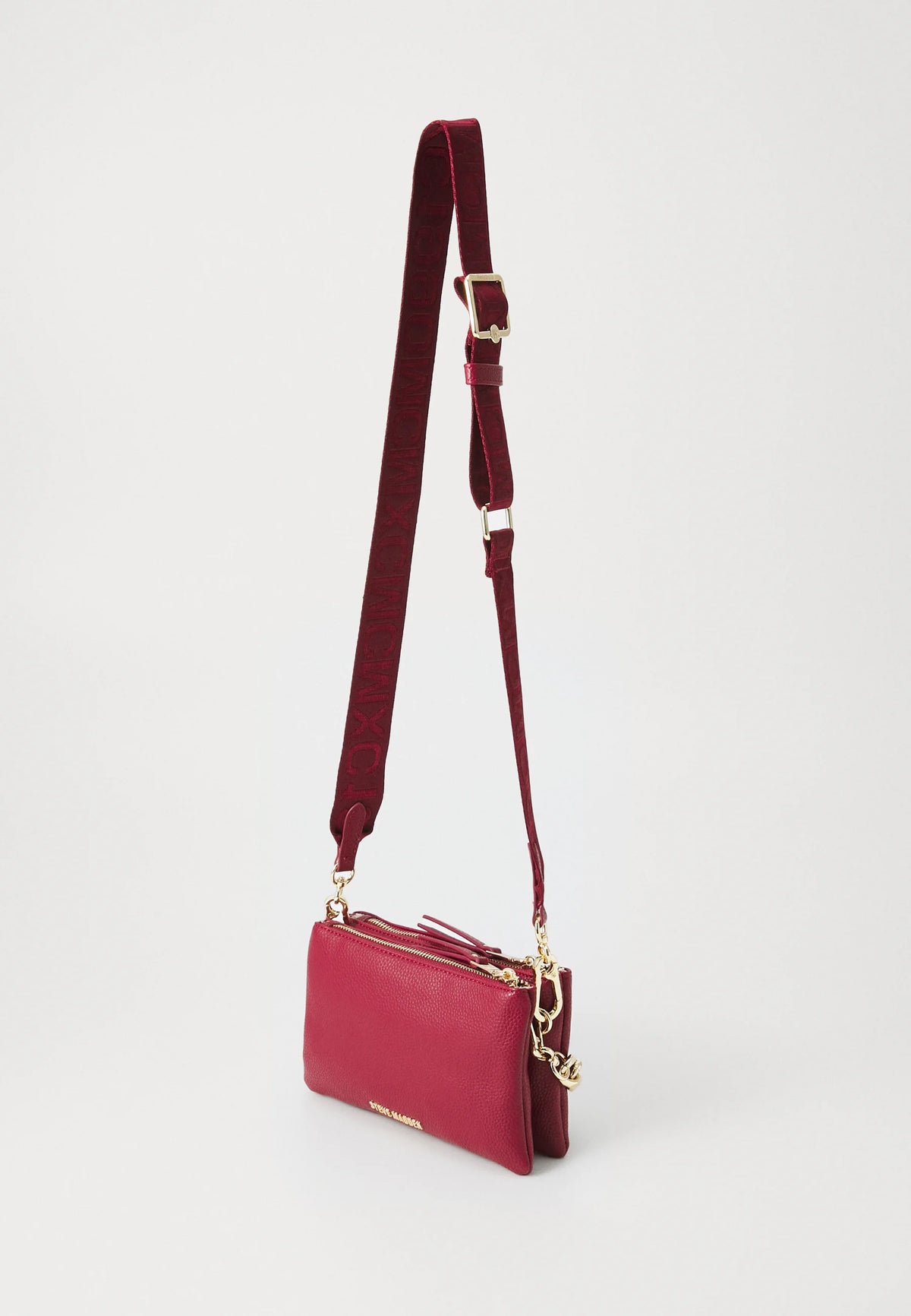 Steve Madden Bnicco Shoulder Bag - Berry